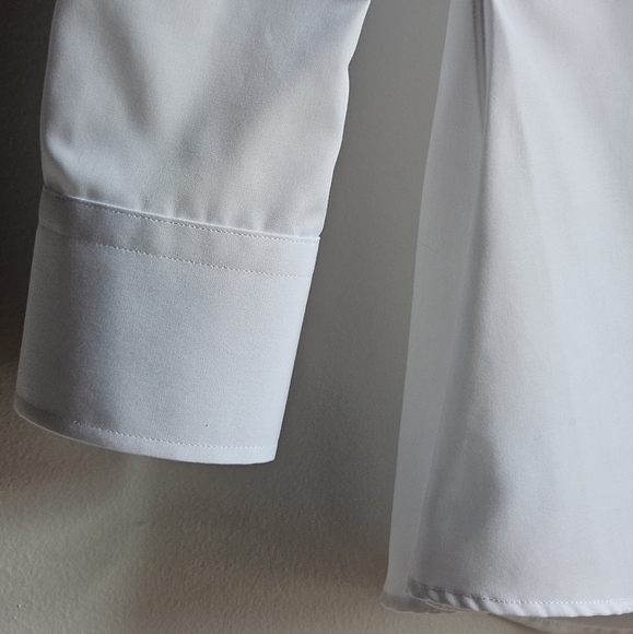 Indochino Egyptian Cotton Button-Down in Women's SP - Picture 10 of 16